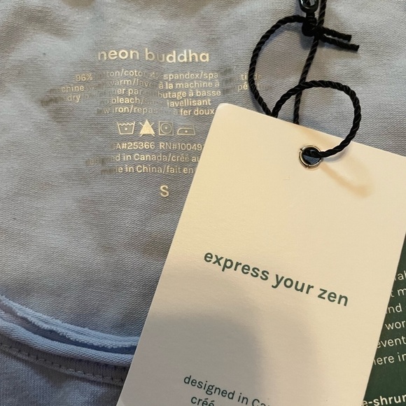 𝅺neon Buddha Spellbound Tank artic blue - Picture 15 of 16